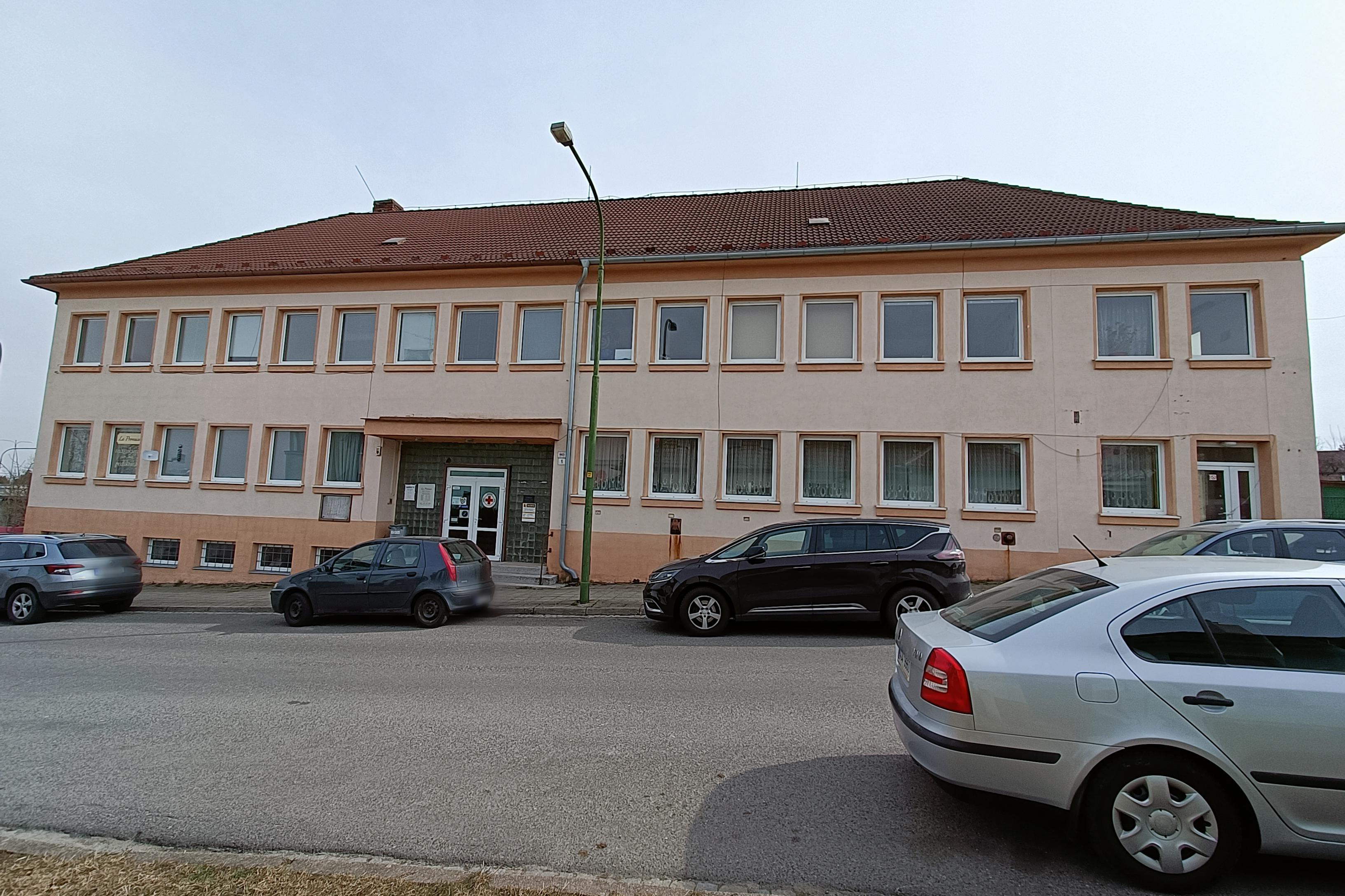 Realitní makléř & Finanční poradce Karel Uhlíř