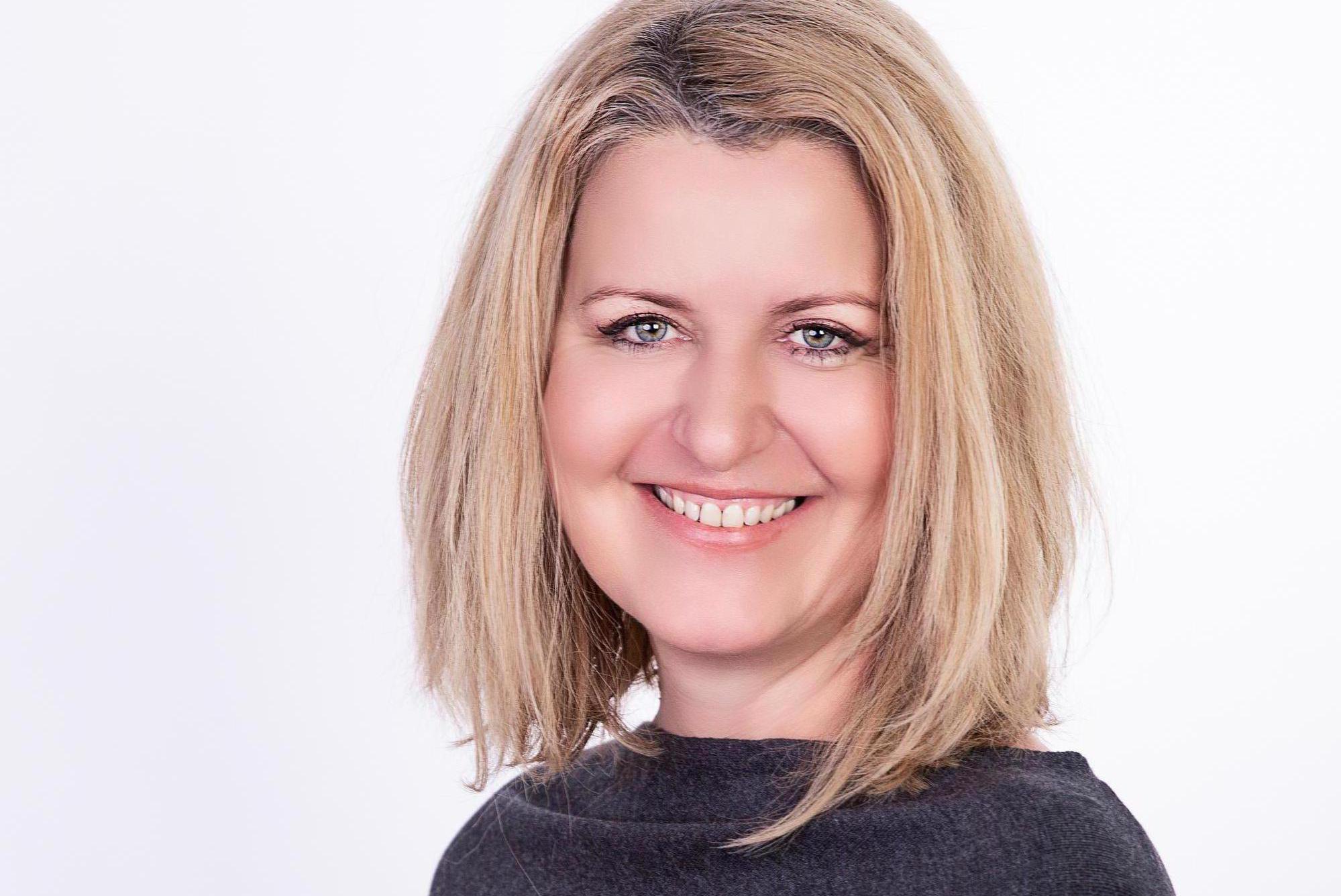 MIRKA JEČMÍNKOVÁ