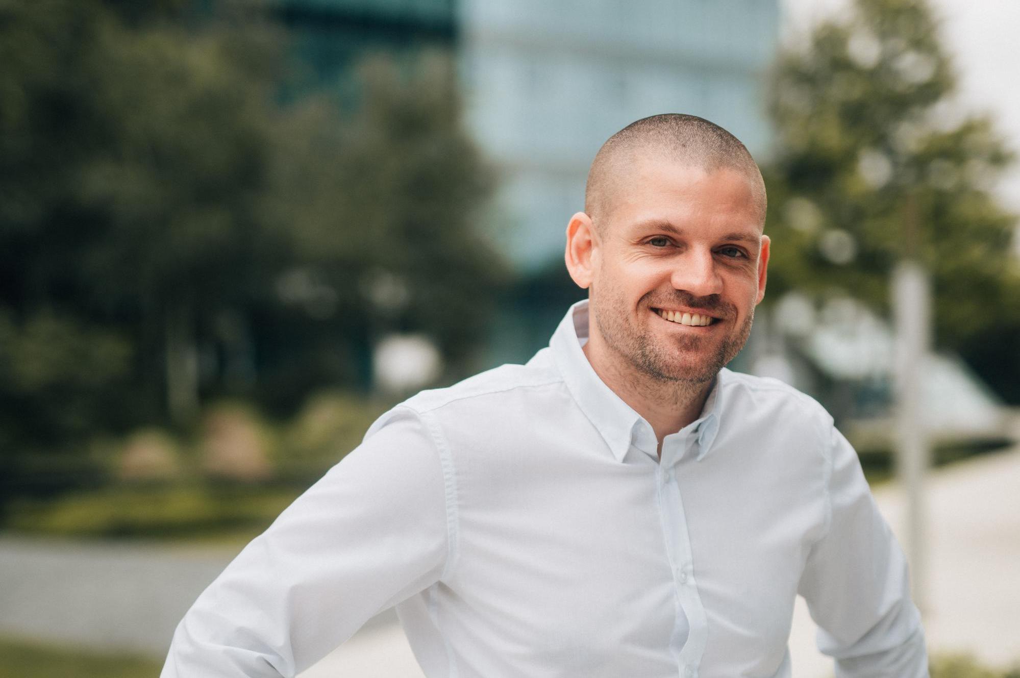 Milan Bartoň